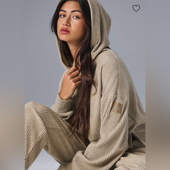 Alo Yoga NWT Muse Hoodie Ribbed in Gravel Heather Size S - Picture 4 of 10